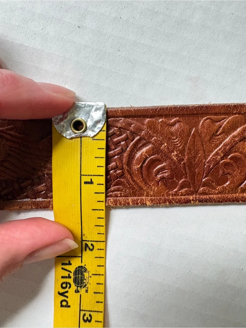 Vintage western top grain leather belt tooled made in Mexico silver buckle sz 44